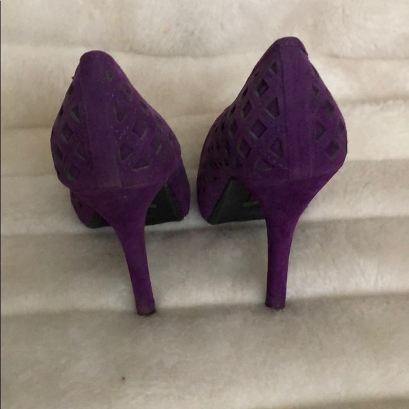 Just fab purple suede platform heels 👠 - Picture 2 of 2